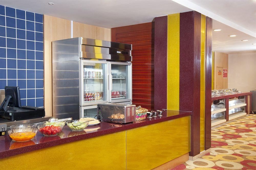 Holiday Inn Express Tianjin Dongli, An Ihg Hotel Ngoại thất bức ảnh